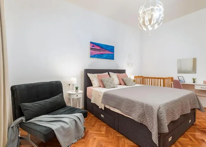 House Katarina Private Heated Swimming Pool Pula