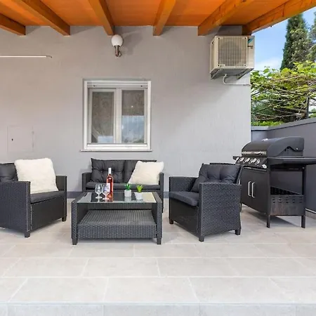 ヴィラ House Katarina With Private Swiming Pool *