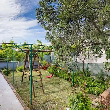 House Katarina With Private Swiming Pool ヴィラ