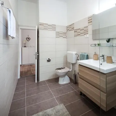 House Katarina With Private Swiming Pool